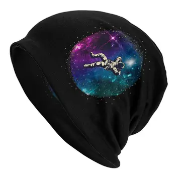 Erdvės Fantazijos Astronautas Spausdinti variklio Dangčio Skrybėlę, Mezgimo Skrybėlės Hip-Hop Slidinėjimo Skullies Beanies Skrybėlės Unisex Pavasario Dvejopo naudojimo Bžūp