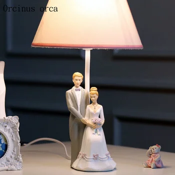 Šiuolaikinės kūrybos lėlės, stalo lempos, vestuvių dovanos romantiškas mielas animacinių filmų LED vestuvių suknelė dervos stalo lempos nemokamas pristatymas